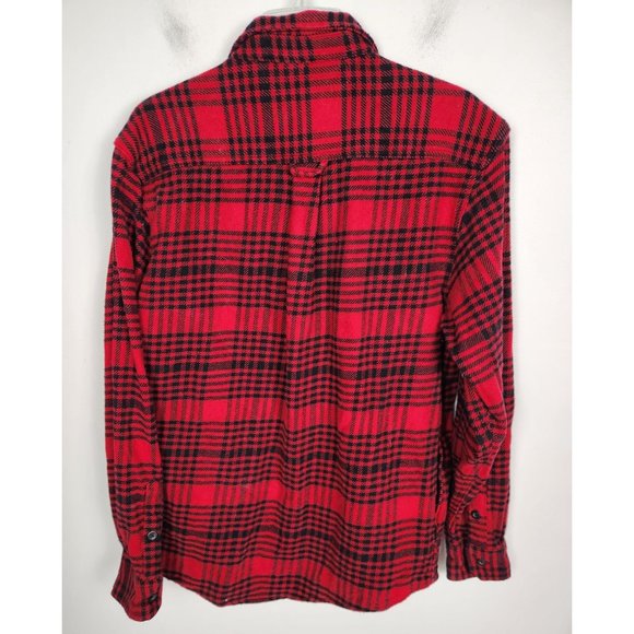 Woolrich Men's Sz. L Black & Red Plaid Flannel Button Up Shirt - Picture 6 of 6